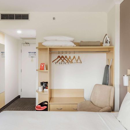 Ibis Sydney Olympic Park Hotel Екстериор снимка