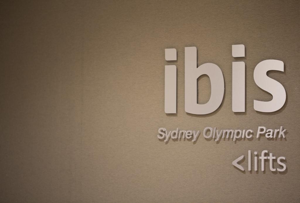 Ibis Sydney Olympic Park Hotel Екстериор снимка