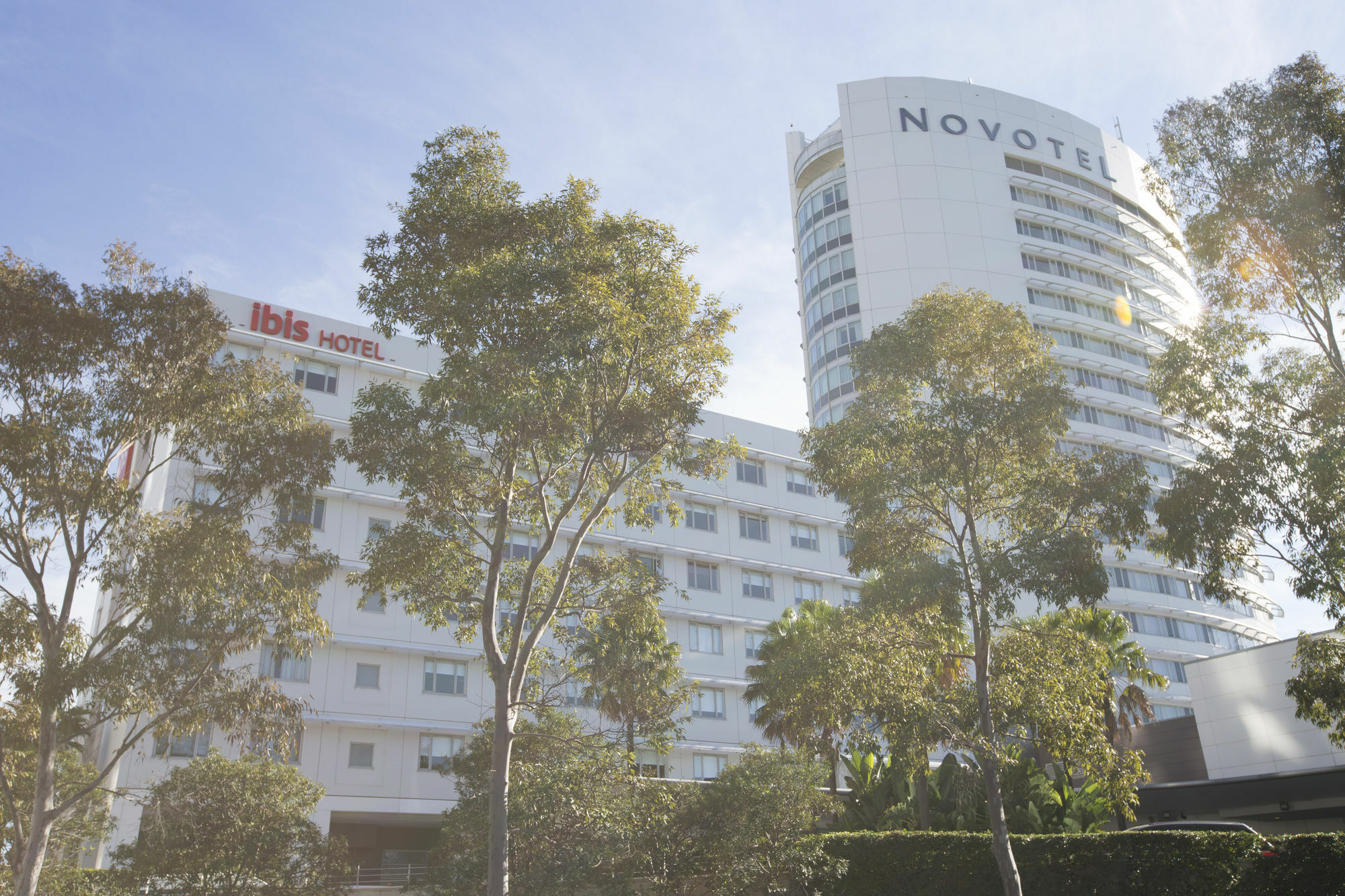 Ibis Sydney Olympic Park Hotel Екстериор снимка