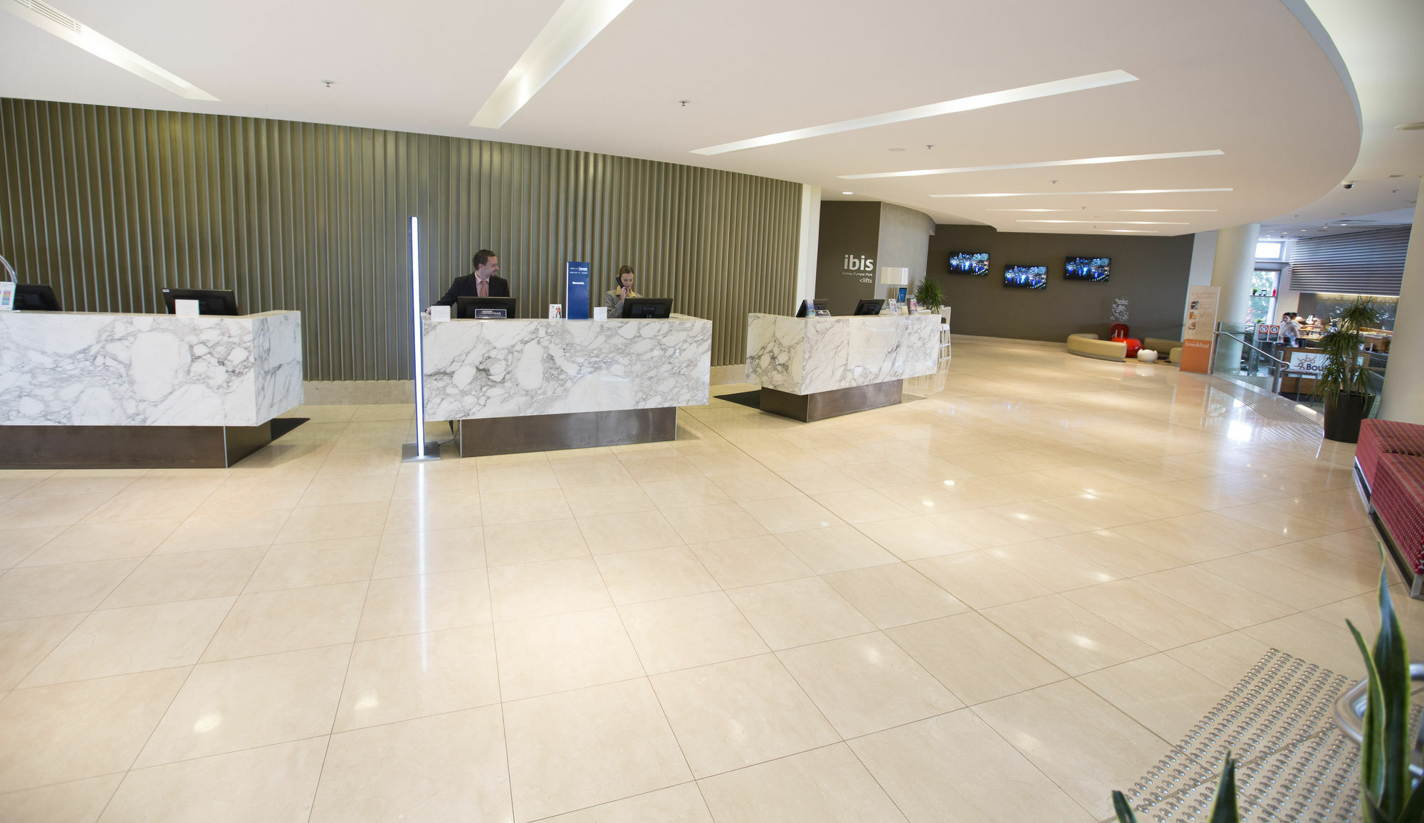Ibis Sydney Olympic Park Hotel Екстериор снимка