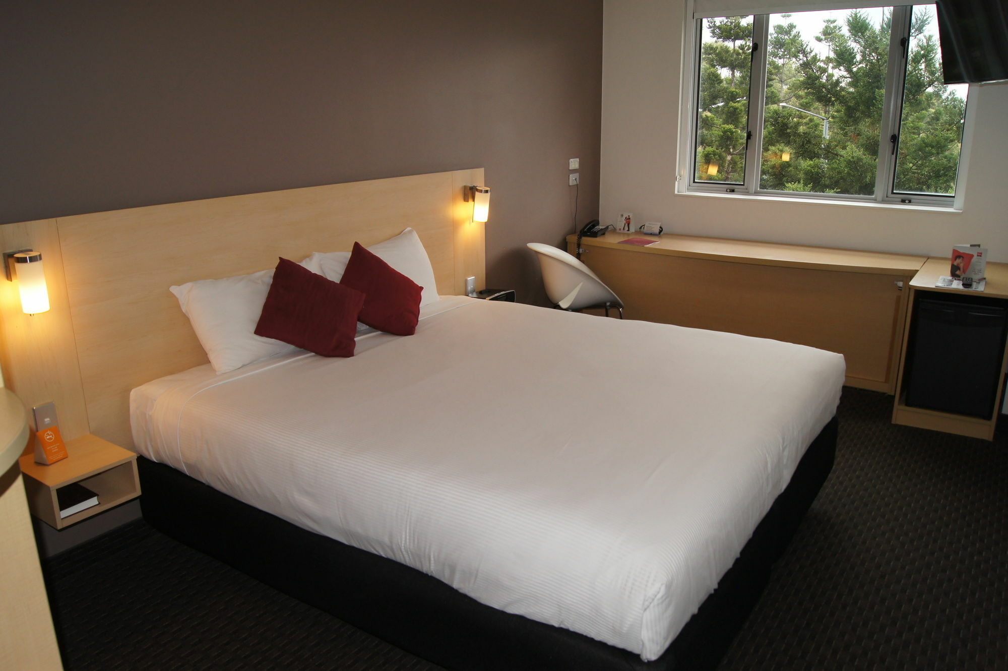 Ibis Sydney Olympic Park Hotel Екстериор снимка
